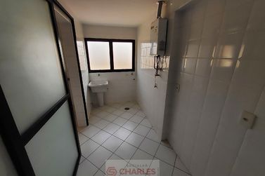 Apartamento &agrave; venda - 155m&sup2; - Centro