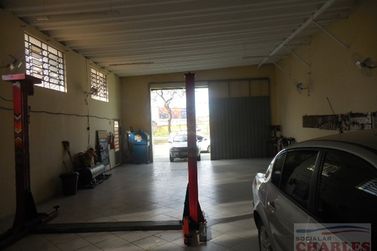 Sal&atilde;o Comercial &agrave; venda - 212m&sup2; - Centro