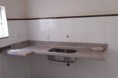 Casa &agrave; venda - 10m&sup2; - Centro