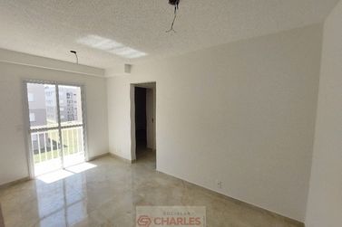 Apartamento para alugar - 46m&sup2; - Centro