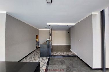 Casa &agrave; venda - 547m&sup2; - Centro