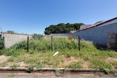 Terreno &agrave; venda - 10m&sup2; - Centro