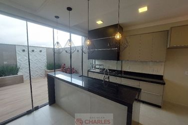 Casa &agrave; venda - 120m&sup2; - Centro