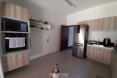 Casa &agrave; venda - 188m&sup2; - Centro