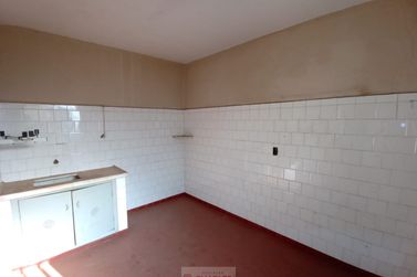 Casa para alugar - 92m&sup2; - Centro