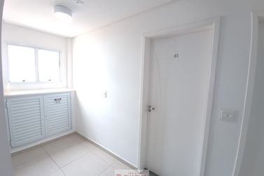 Apartamento &agrave; venda - 73m&sup2; - Centro