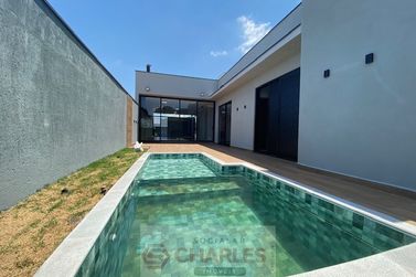 Casa &agrave; venda - 229m&sup2; - Centro