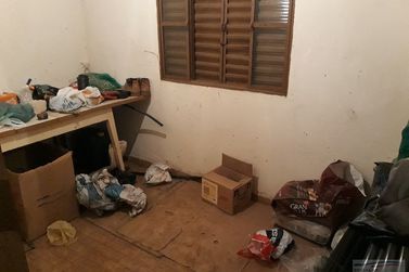 S&iacute;tio &agrave; venda - 10m&sup2; - Centro