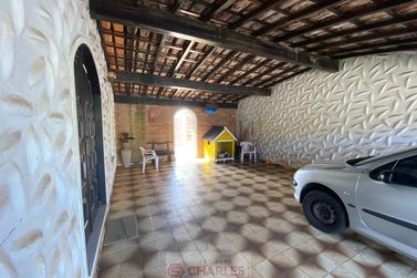 Casa &agrave; venda - 261m&sup2; - Centro