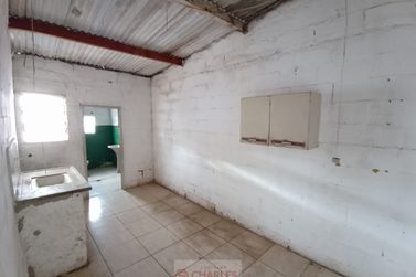 Casa para alugar - 60m&sup2; - Centro