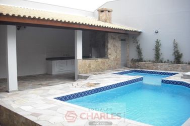 Casa &agrave; venda - 249m&sup2; - Centro