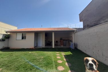 Casa &agrave; venda - 155m&sup2; - Centro