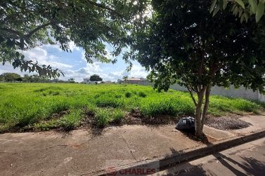 Terreno &agrave; venda - 10m&sup2; - Centro