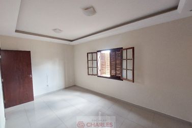 Casa para alugar - 93m&sup2; - Centro