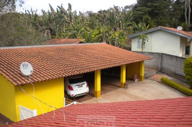S&iacute;tio &agrave; venda - 300m&sup2; - Centro