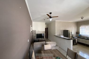 Casa &agrave; venda - 107m&sup2; - Centro