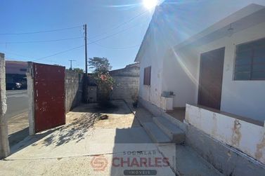 Casa &agrave; venda - 101m&sup2; - Centro