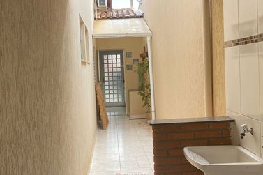 Casa &agrave; venda - 10m&sup2; - Centro