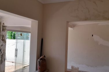 Casa &agrave; venda - 10m&sup2; - Centro