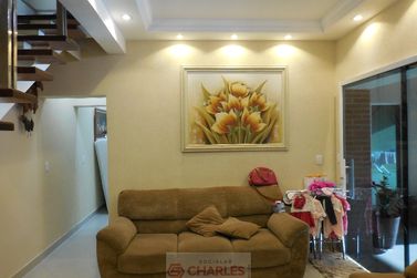 Casa &agrave; venda - 250m&sup2; - Centro