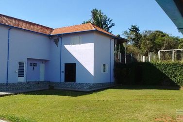 S&iacute;tio &agrave; venda - 652m&sup2; - Centro