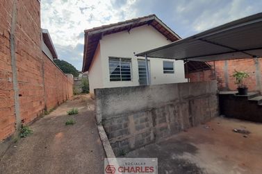 Casa &agrave; venda - 76m&sup2; - Centro