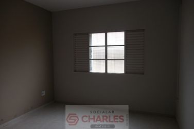 Casa &agrave; venda - 243m&sup2; - Centro