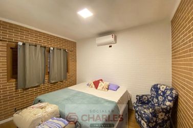 S&iacute;tio &agrave; venda - 400m&sup2; - Centro