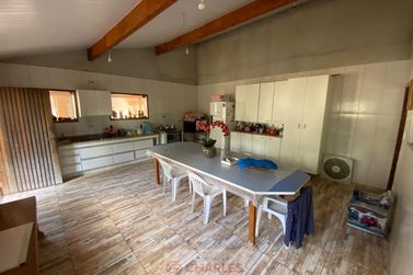 Sal&atilde;o Comercial &agrave; venda - 591m&sup2; - Centro