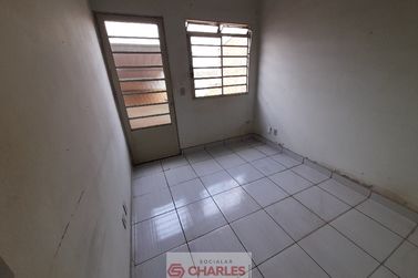 Casa &agrave; venda - 76m&sup2; - Centro