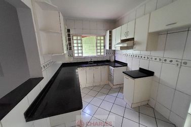 Casa &agrave; venda - 82m&sup2; - Centro
