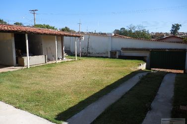 Casa &agrave; venda - 225m&sup2; - Centro