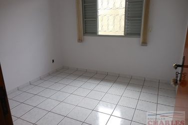 Casa &agrave; venda - 10m&sup2; - Centro
