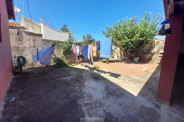 Casa &agrave; venda - 10m&sup2; - Centro