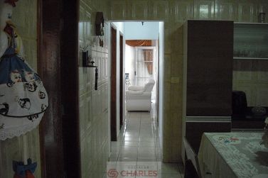 Casa &agrave; venda - 130m&sup2; - Centro