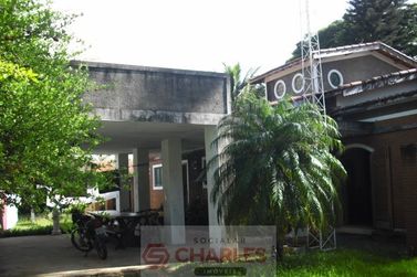 S&iacute;tio &agrave; venda - 220m&sup2; - Centro