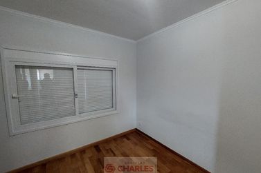 Casa &agrave; venda - 340m&sup2; - Centro
