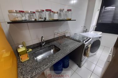 Apartamento para alugar - 46m&sup2; - Centro