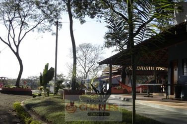 S&iacute;tio &agrave; venda - 10m&sup2; - Centro