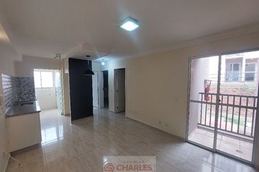 Apartamento &agrave; venda - 48m&sup2; - Centro