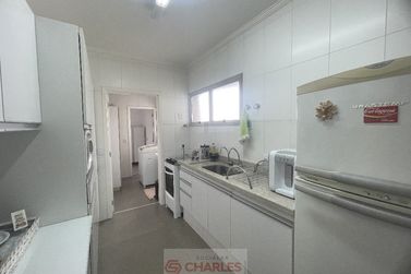 Apartamento &agrave; venda - 86m&sup2; - Centro