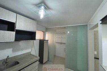 Apartamento &agrave; venda - 103m&sup2; - Centro