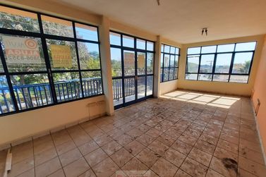 Sal&atilde;o Comercial para alugar - 160m&sup2; - Centro