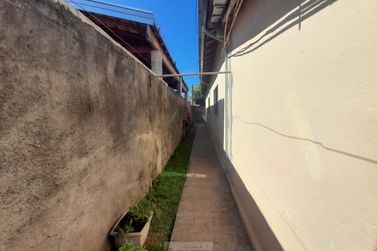 Casa &agrave; venda - 175m&sup2; - Centro