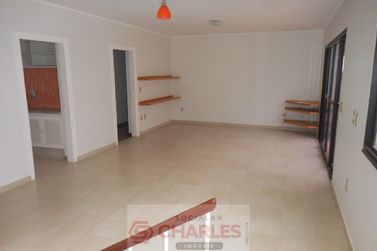 Apartamento &agrave; venda - 180m&sup2; - Centro