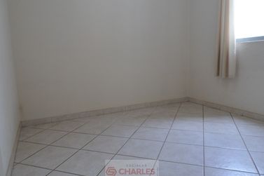 Apartamento para alugar - 48m&sup2; - Centro