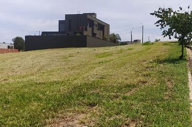 Terreno &agrave; venda - 10m&sup2; - Centro
