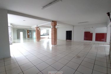 Sala Comercial para alugar - 350m&sup2; - Centro