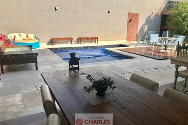 Casa para alugar - 541m&sup2; - Centro
