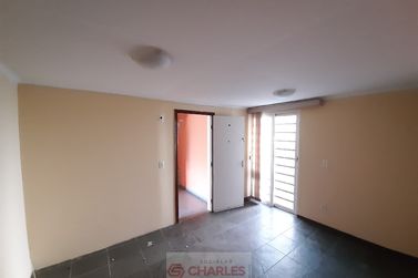 Apartamento para alugar - 48m&sup2; - Centro